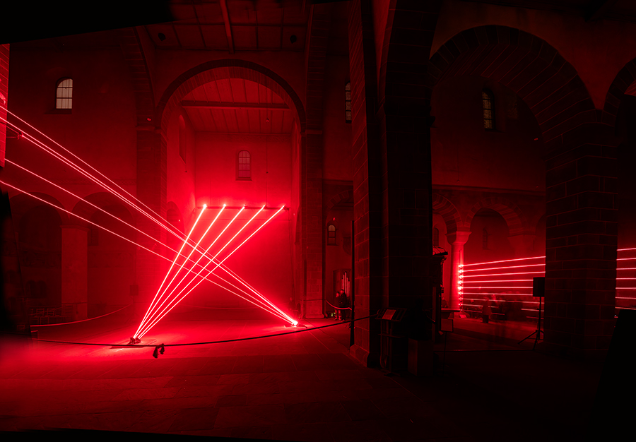 installation End of Darkness, exhibition in the cathedral of Schaffhausen (Switzerland)